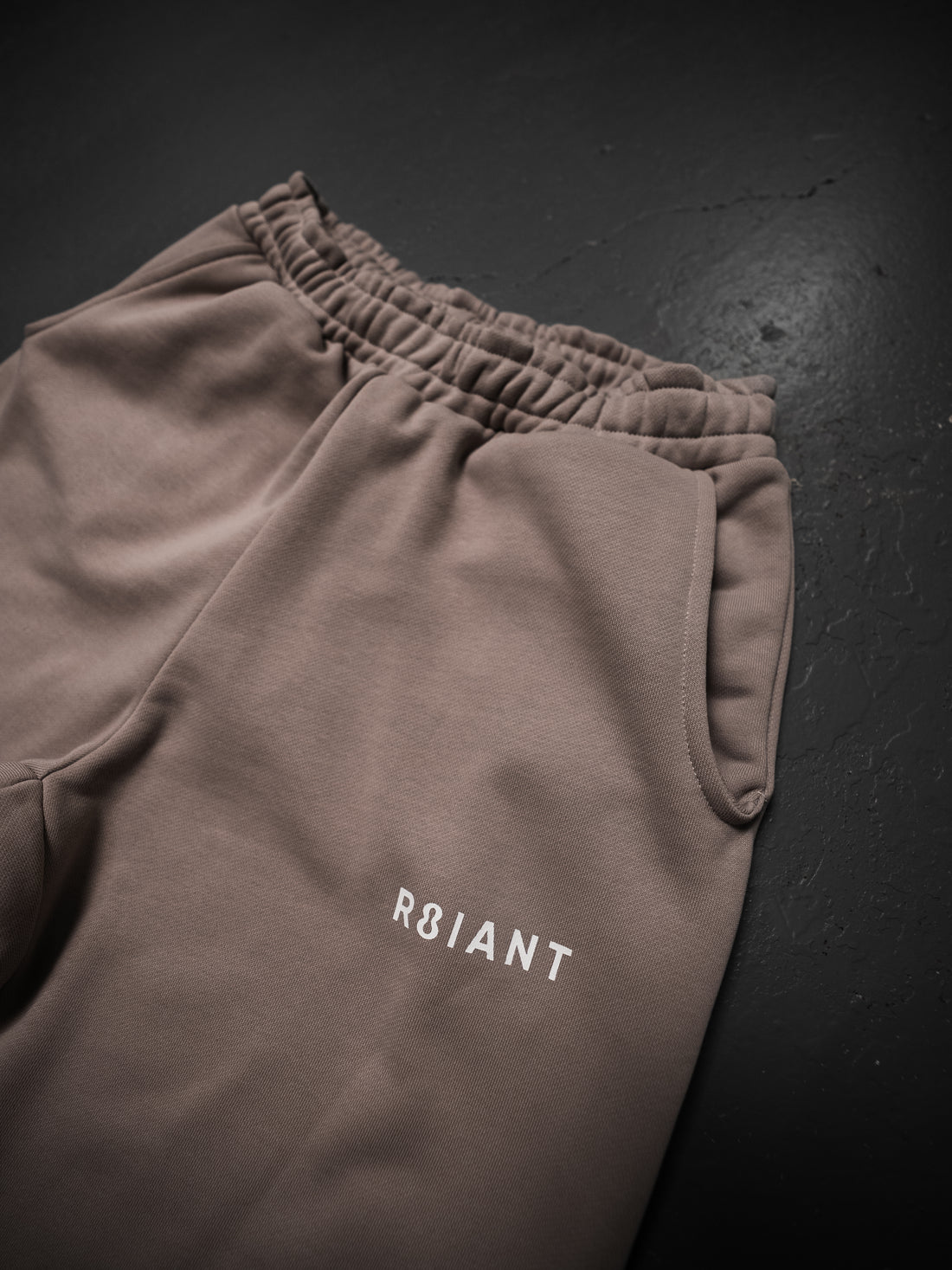 R8iant joggers